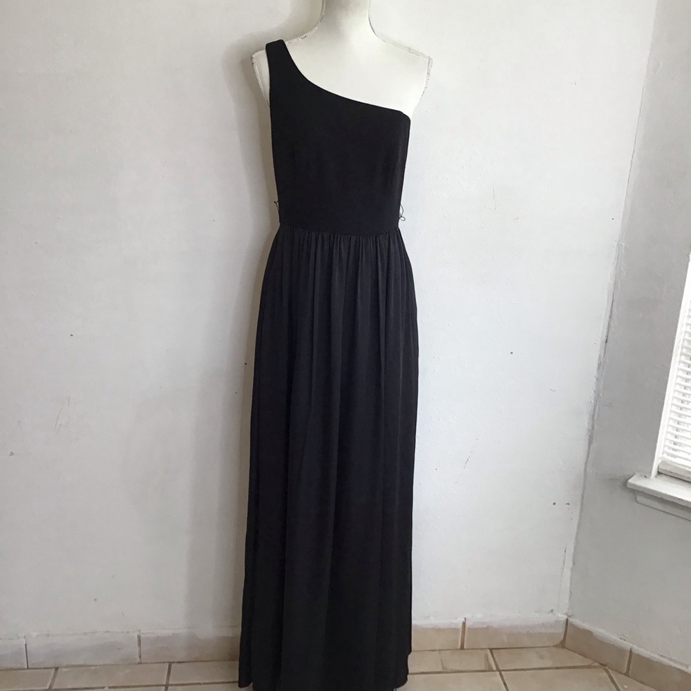 White Vera Wang Women’s Elegant Sofiscicate Black One Shoulder Maxi Dress Size 8